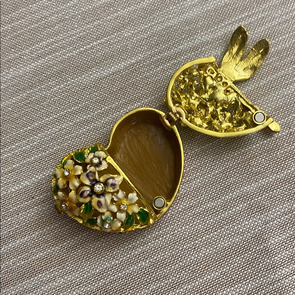 Dragonfly Heart Shaped Bejeweled Trinket Box Adorned With Crystals